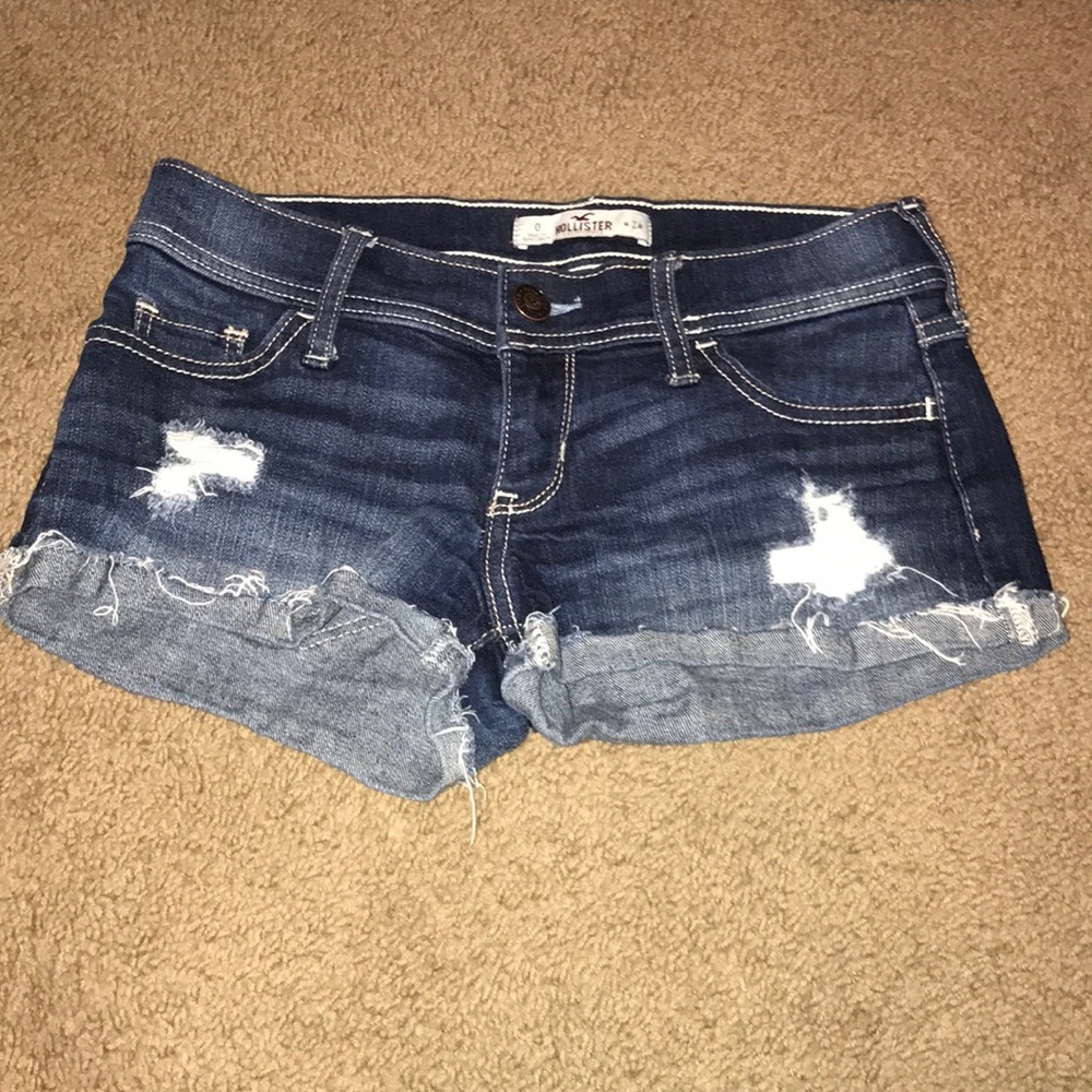 Size 0 Hollister shorts